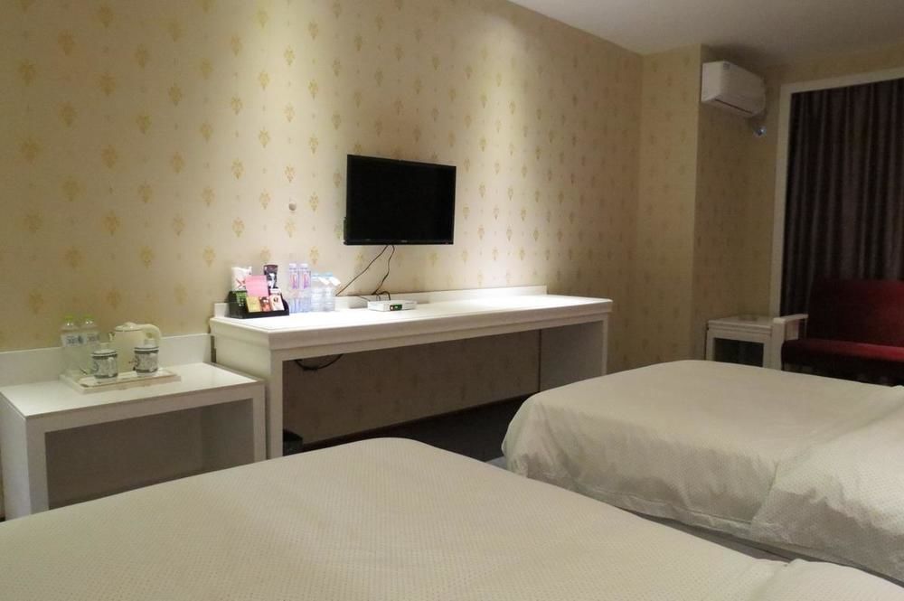 Longwang Business Hotel Liuzhou Eksteriør billede